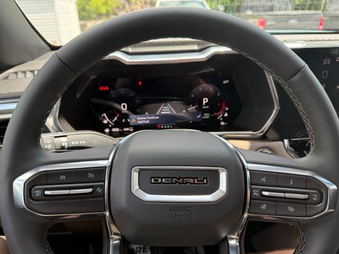 New 2026 GMC Canyon Denali AWD/4WD image 25