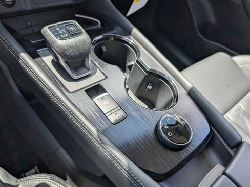 New 2026 Nissan Rogue Platinum image 11