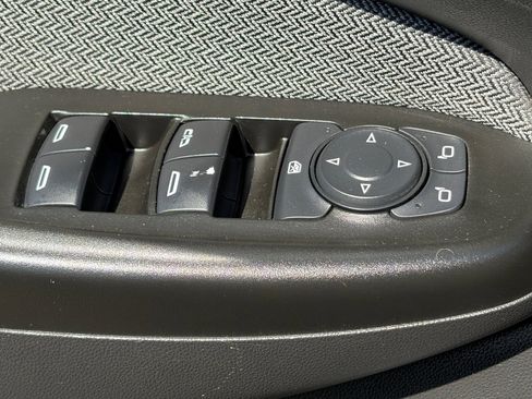 Used 2021 Chevrolet TrailBlazer LT w/ Convenience Package image 16