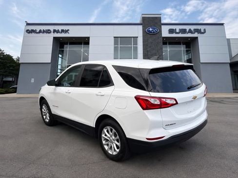 Used 2021 Chevrolet Equinox LS w/ LS Convenience Package FWD image 6