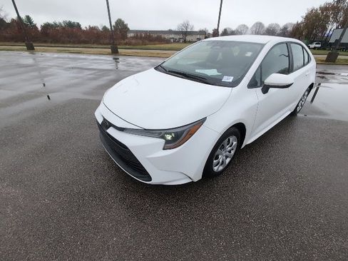 Certified 2024 Toyota Corolla LE image 7