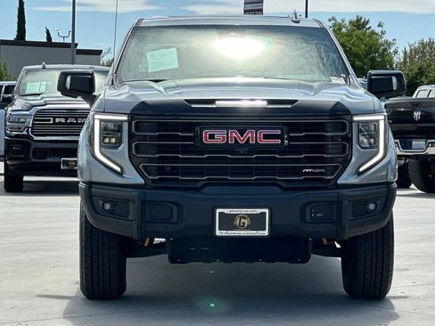 Used 2023 GMC Sierra 1500 AT4X w/ AT4X AEV Edition AWD/4WD image 9