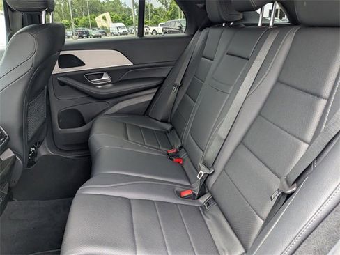 Used 2024 Mercedes-Benz GLE 350 4MATIC image 14