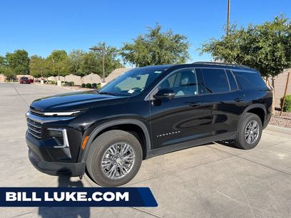 Used 2026 Chevrolet Traverse LT w/ Driver Confidence Package