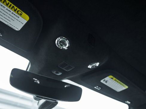 Used 2023 Aston Martin V12 Vantage image 67