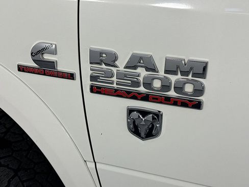 Used 2017 RAM 2500 Laramie w/ Convenience Group AWD/4WD image 29