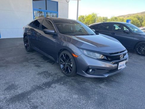 Used 2019 Honda Civic Sport image 2