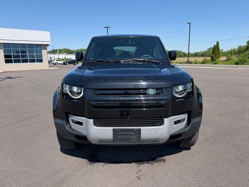 Used 2025 Land Rover Defender 110 S AWD/4WD image 2