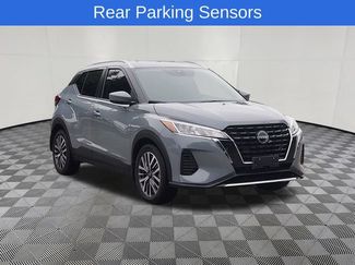Used 2024 Nissan Kicks SV FWD video 3