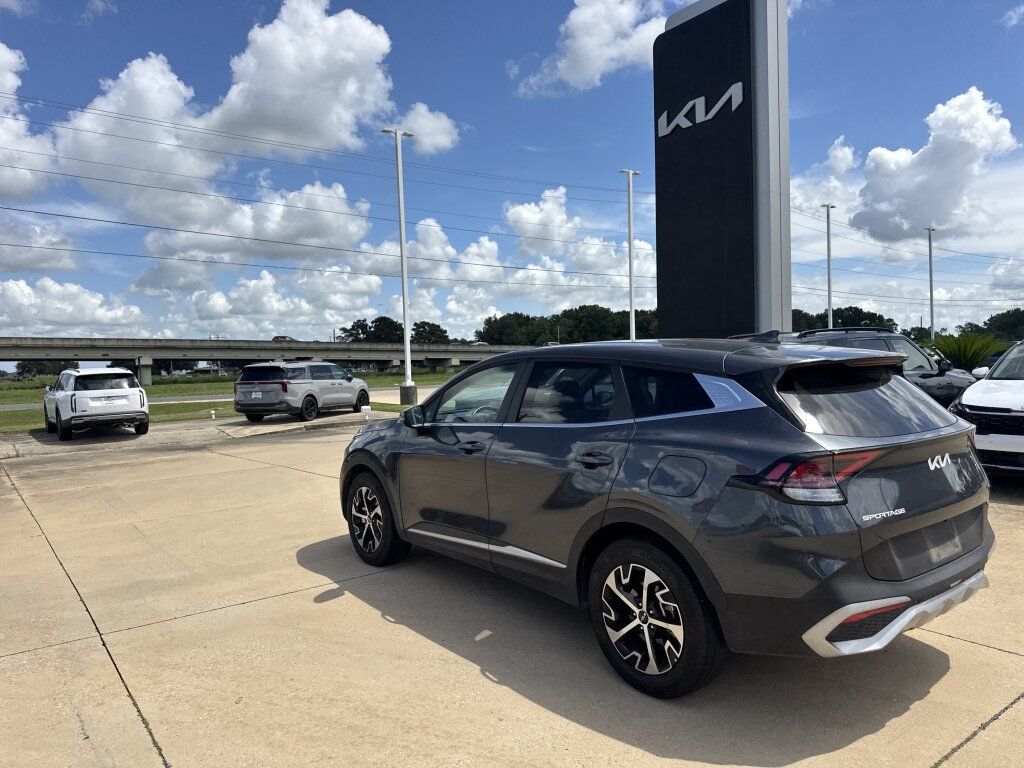 Certified 2024 Kia Sportage EX FWD image 24