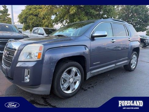 Used 2013 GMC Terrain SLE AWD/4WD image 1