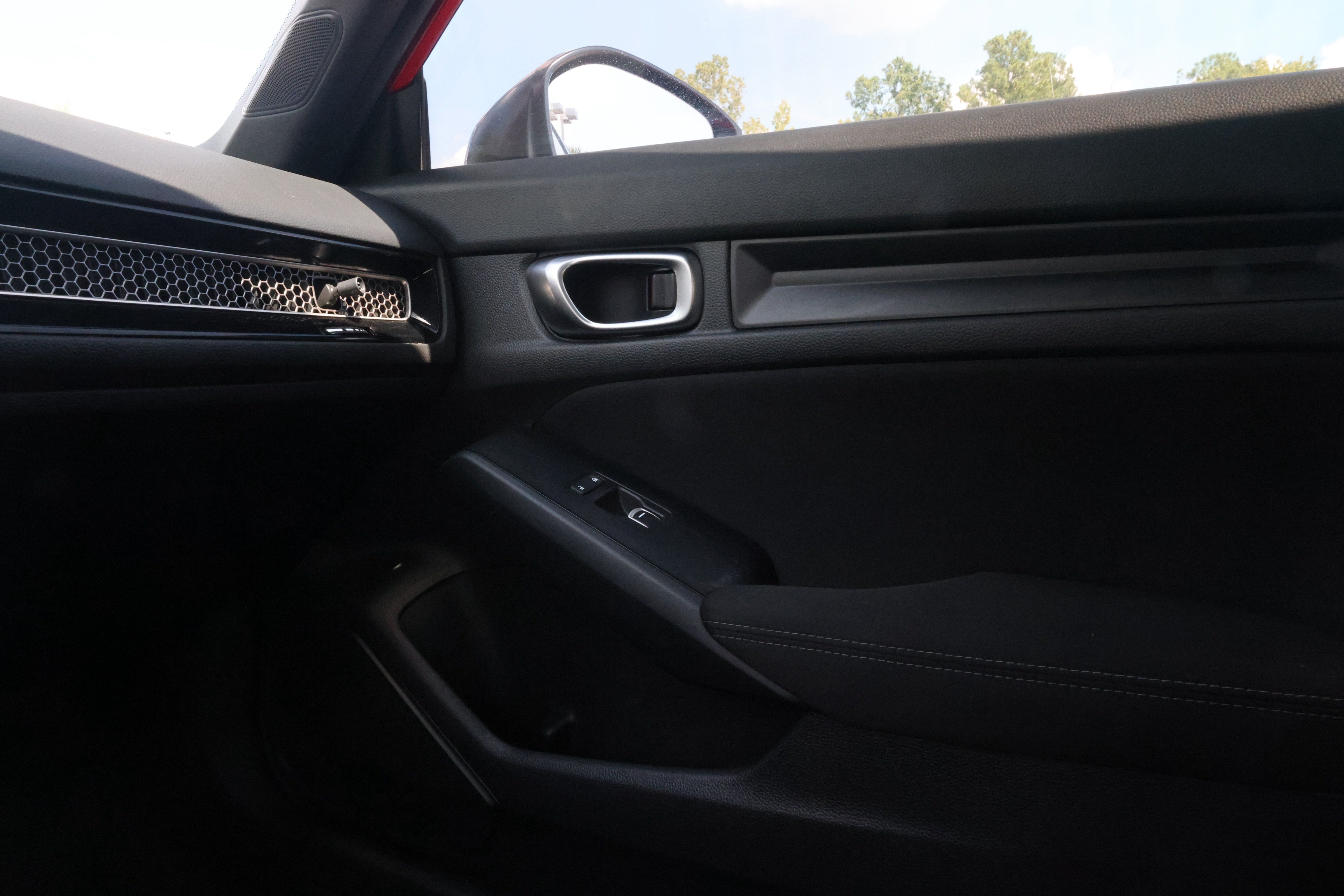 Used 2023 Honda Civic Sport image 14