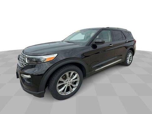 Used 2023 Ford Explorer Limited image 4