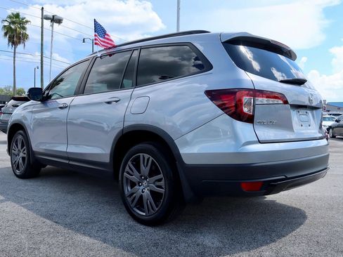 Used 2022 Honda Pilot Sport image 2