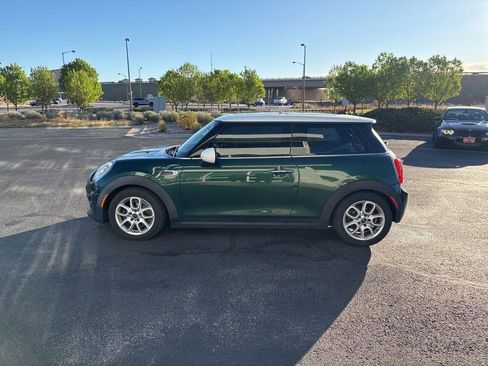Used 2018 MINI Cooper 2-Door Hardtop FWD image 2