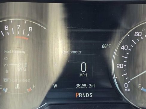 Used 2019 Lincoln MKZ Reserve FWD image 13