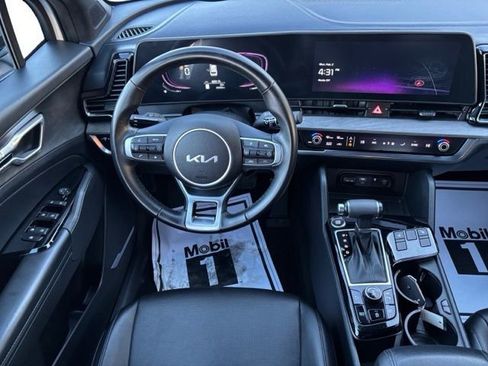 Certified 2023 Kia Sportage X-Line image 13