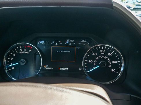 Used 2019 Ford F150 King Ranch image 22