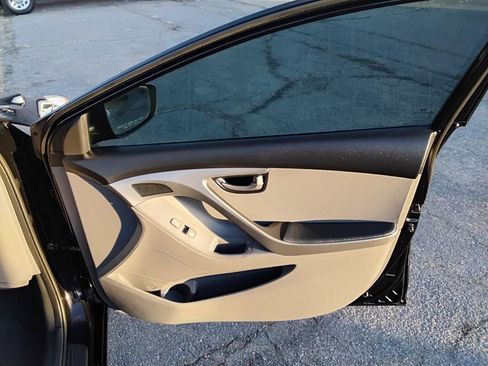Used 2012 Hyundai Elantra GLS w/ Comfort Pkg 2 image 14
