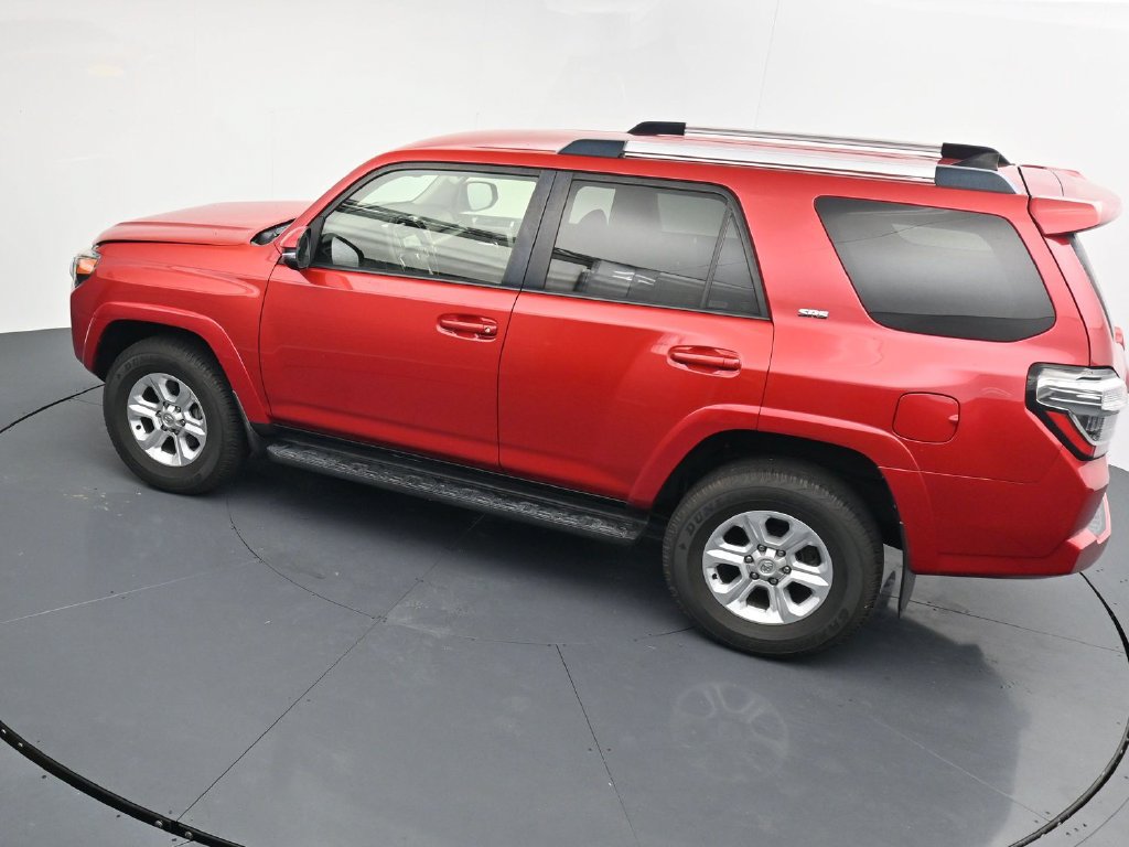 Used 2022 Toyota 4Runner SR5 Premium AWD/4WD image 28
