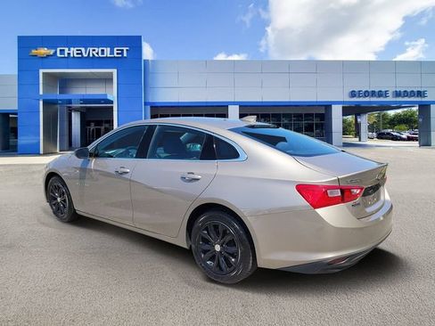 Certified 2023 Chevrolet Malibu LT w/ Driver Confidence Package FWD image 3
