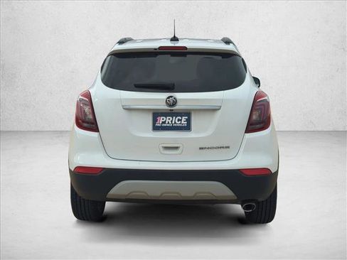 Used 2022 Buick Encore Preferred w/ Safety Package image 7