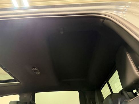 Used 2025 GMC Sierra 1500 AT4 w/ AT4 Preferred Package AWD/4WD image 50
