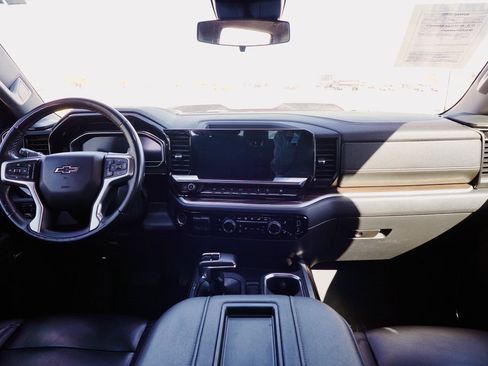 Used 2022 Chevrolet Silverado 1500 LT Trail Boss w/ LT Trail Boss Premium Package image 11