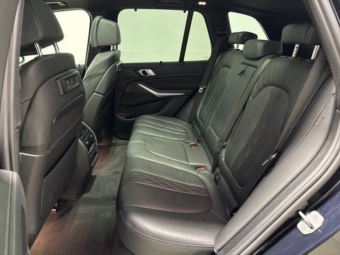 Used 2022 BMW X5 xDrive45e w/ M Sport Package image 31