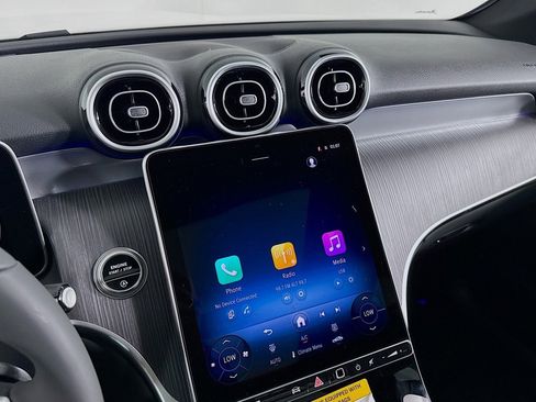 New 2026 Mercedes-Benz GLC 300 image 19