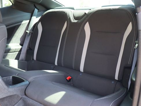 Used 2022 Chevrolet Camaro LT RWD image 33