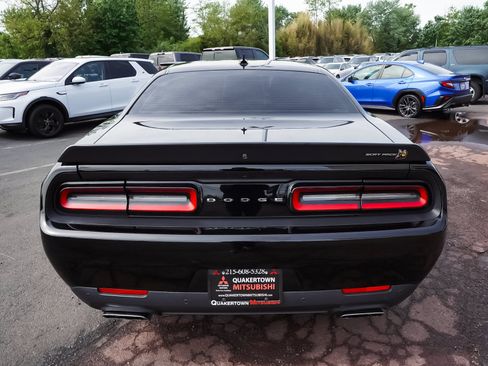 Used 2023 Dodge Challenger R/T Scat Pack RWD image 5