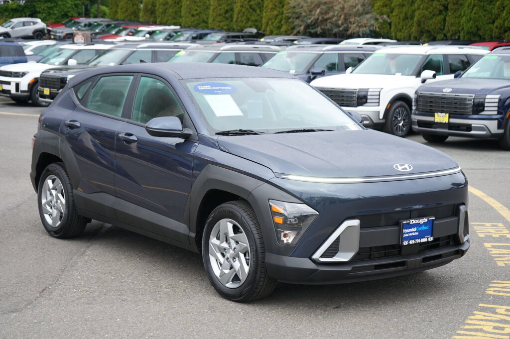 Certified 2026 Hyundai Kona SE FWD image 3