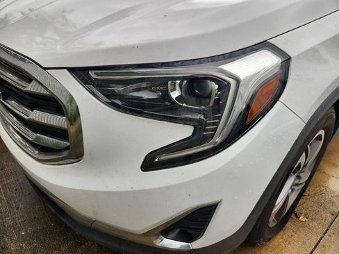 Used 2020 GMC Terrain SLT AWD/4WD image 9