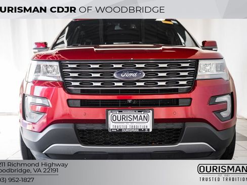 Used 2016 Ford Explorer Limited w/ Equipment Group 301A image 2