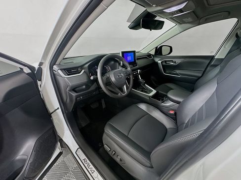 Certified 2025 Toyota RAV4 XLE Premium FWD image 22