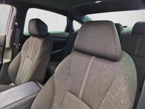 Used 2023 Honda Accord Sport image 9