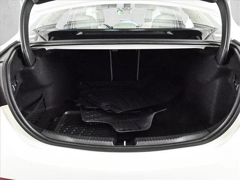 Used 2023 Mercedes-Benz C 300 4MATIC Sedan image 6