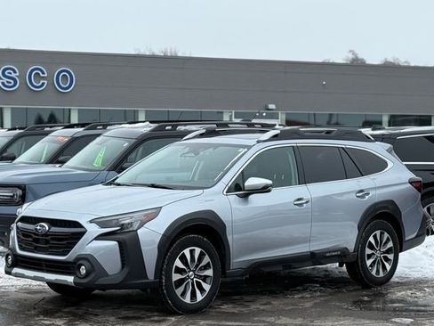 Used 2024 Subaru Outback Touring image 28