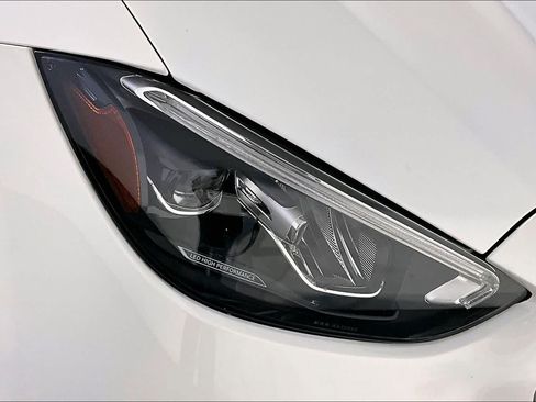 Used 2023 Mercedes-Benz C 300 4MATIC Sedan image 27