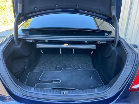 Used 2018 Mercedes-Benz E 300 image 27