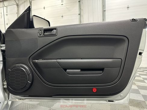 Used 2007 Ford Mustang GT Premium image 47