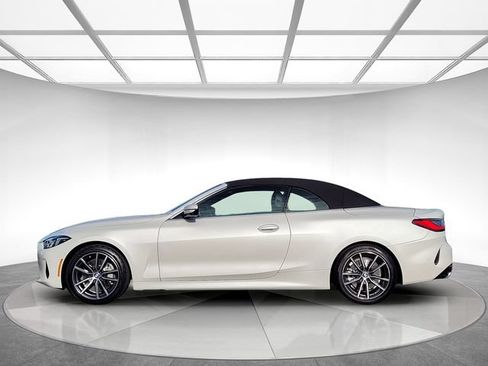 Used 2025 BMW 430i Convertible w/ Premium Package RWD image 7