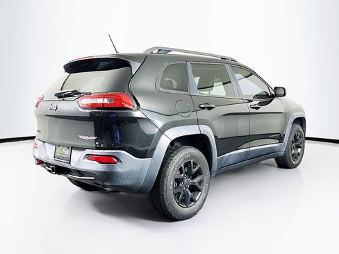 Used 2014 Jeep Cherokee Trailhawk w/ Leather Interior Group image 9
