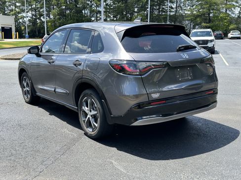 Used 2023 Honda HR-V EX-L image 11
