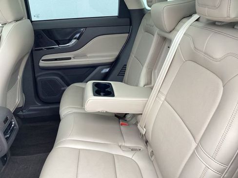 Used 2022 Lincoln Corsair Reserve w/ Equipment Group 201A image 17