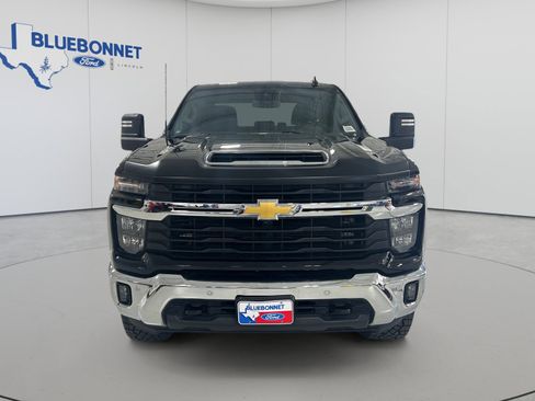 Used 2025 Chevrolet Silverado 2500 LT w/ All Star Edition AWD/4WD image 2