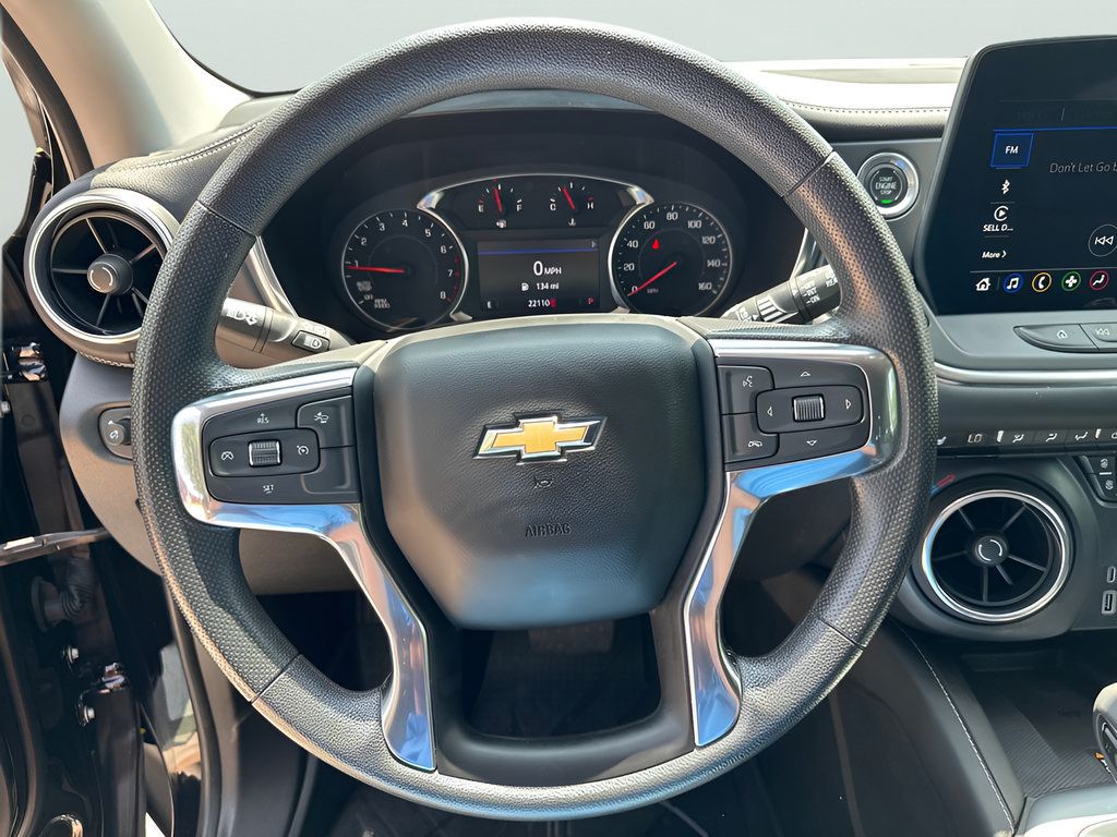 Used 2024 Chevrolet Blazer LT w/ Convenience Package FWD image 31