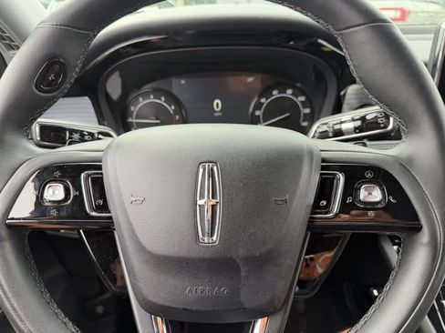 Used 2022 Lincoln Corsair AWD w/ Equipment Group 101A image 24