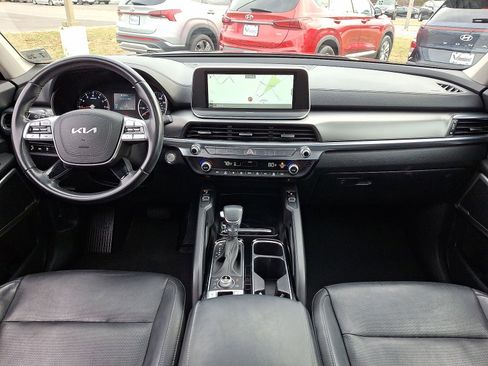 Used 2022 Kia Telluride S image 10
